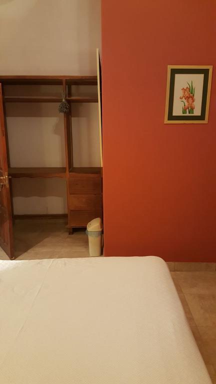 Los Colorados Hostal Angastaco Exterior foto